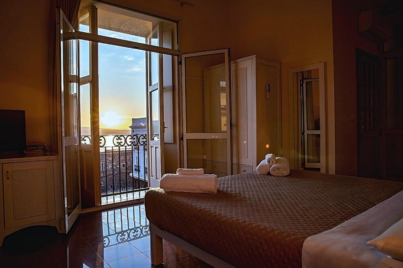 Hotel Della Piazza 皮佐 外观 照片